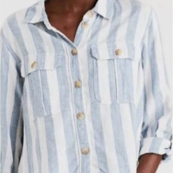American Eagle Blue/White Button Up with Rolled Sleeves. Two Breast Pockets.XL - Picture 3 of 6